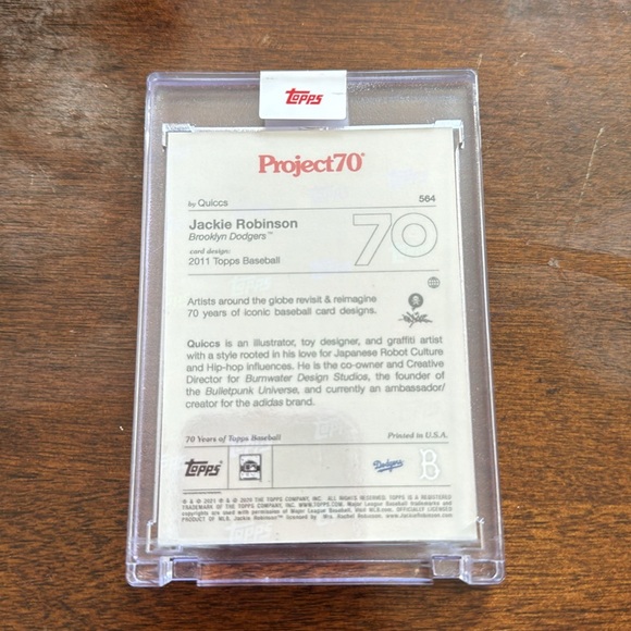 Topps • Jackie Robinson • Baseball Card - Picture 2 of 3